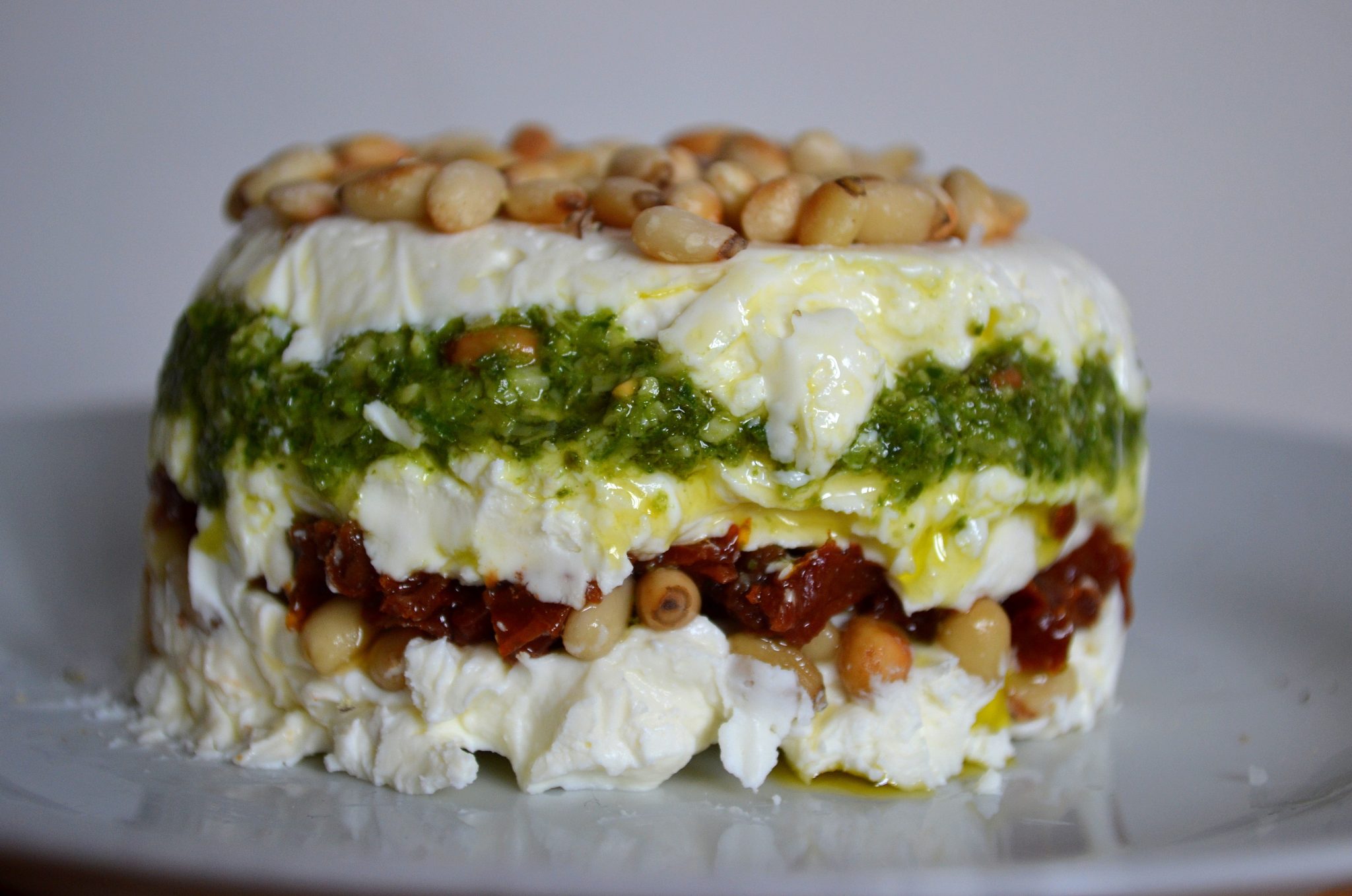 2019 year - Artichoke Sun-Dried Tomato Pesto 2019 year