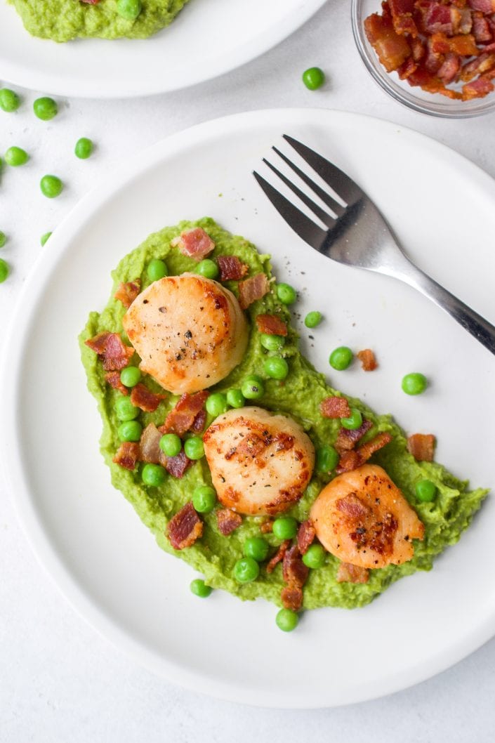 Seared Scallops with Pea & Mint Puree