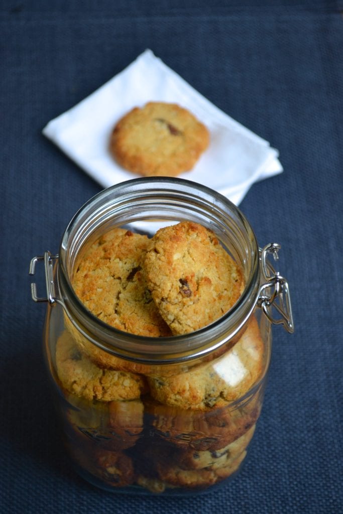 Coconut & Raisin Cookies 