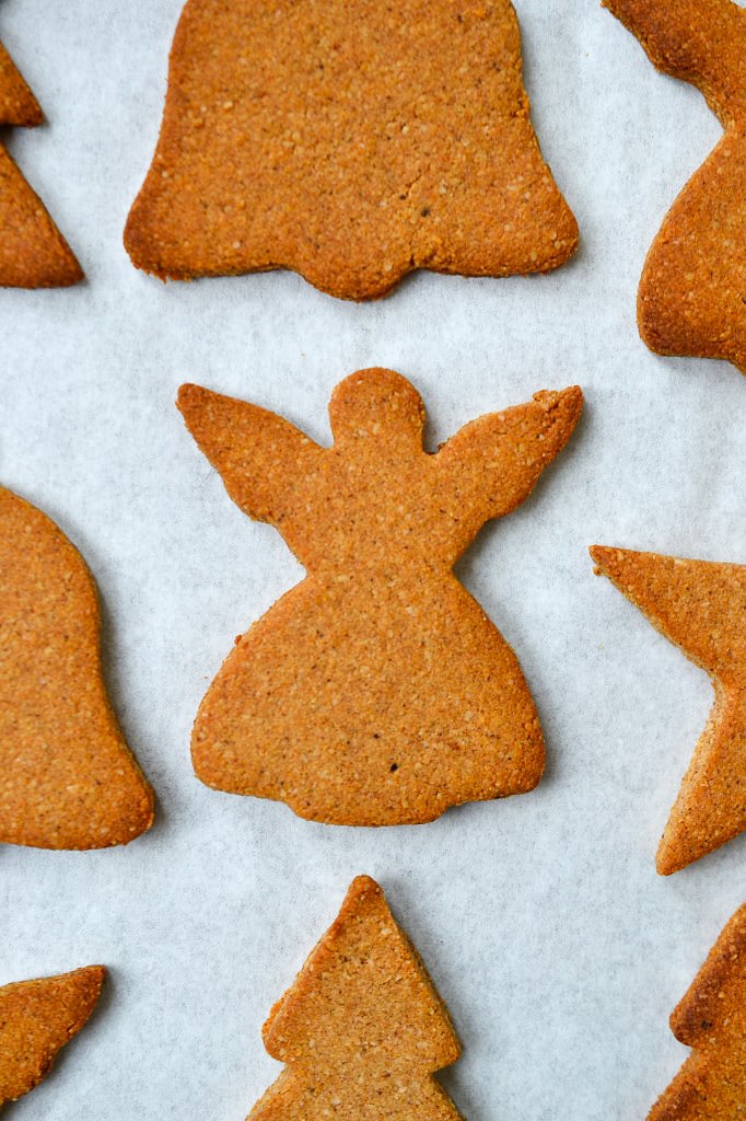 Chai Spiced Cookies | Every Last Bite Paleo Chai Cookies