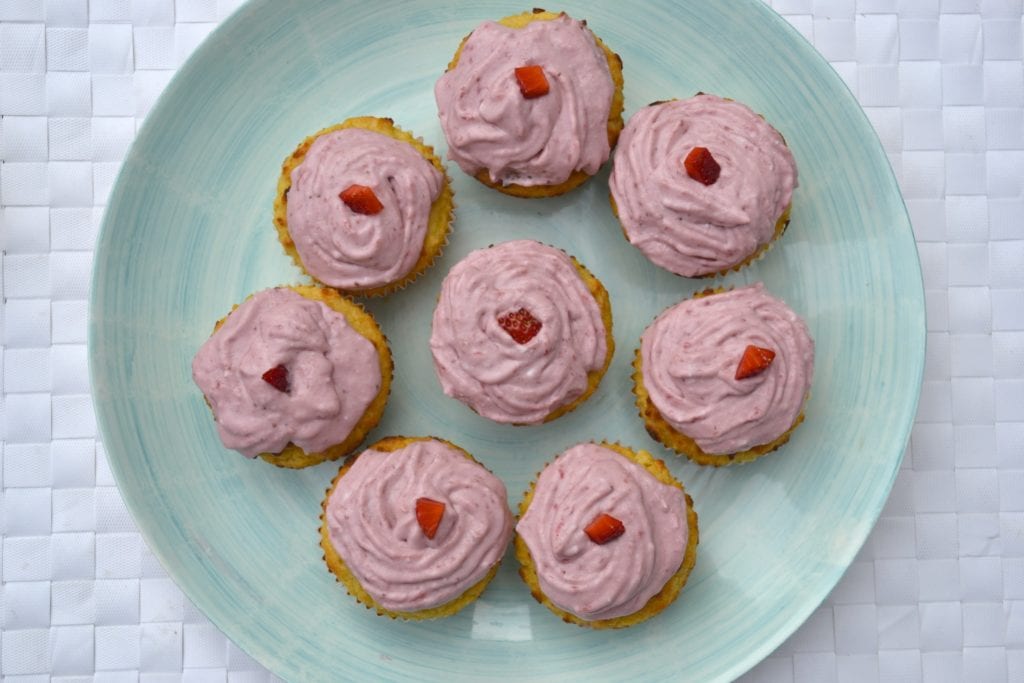 Lemon Cupcakes with Strawberry Icing 