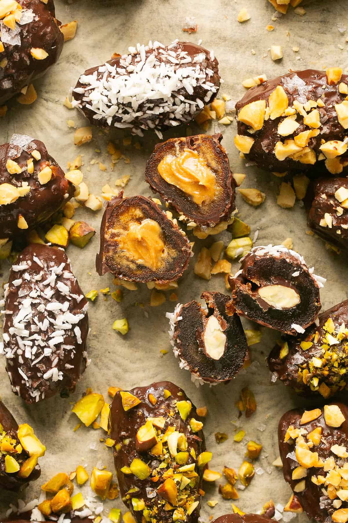 Chocolate Dates with Almonds | Every Last Bite Chocolate Dates with Almonds
