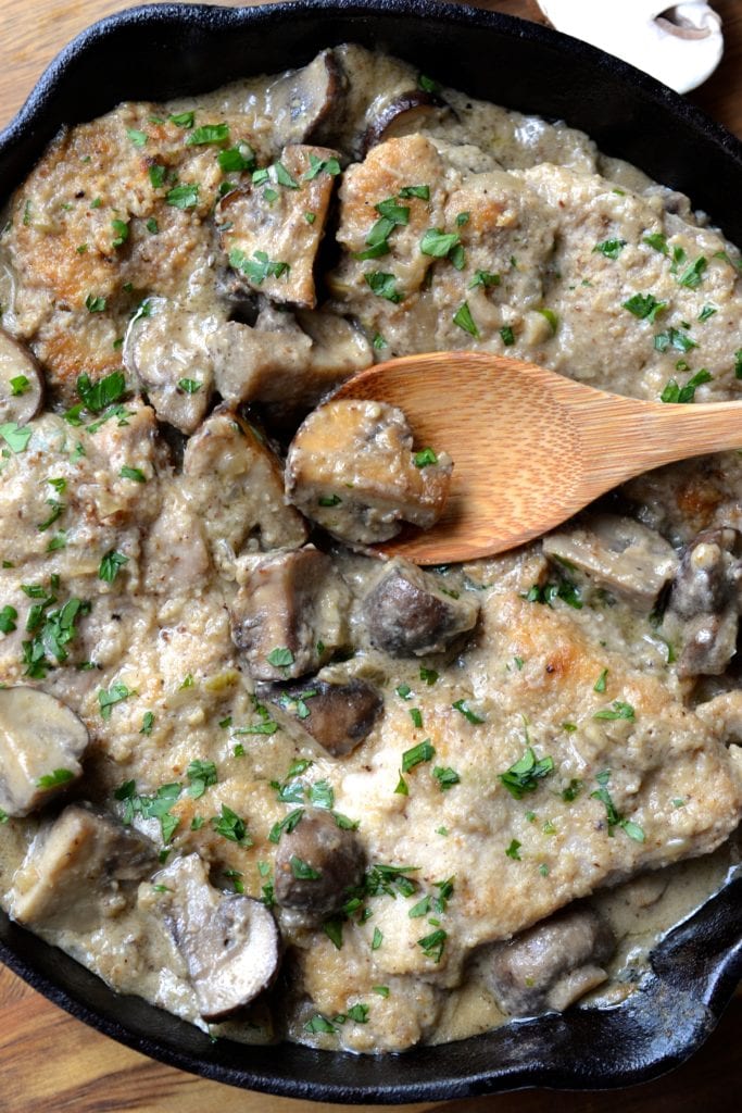 Creamy Mushroom Chicken | Every Last Bite Whole30 Creamy Mushroom Chicken
