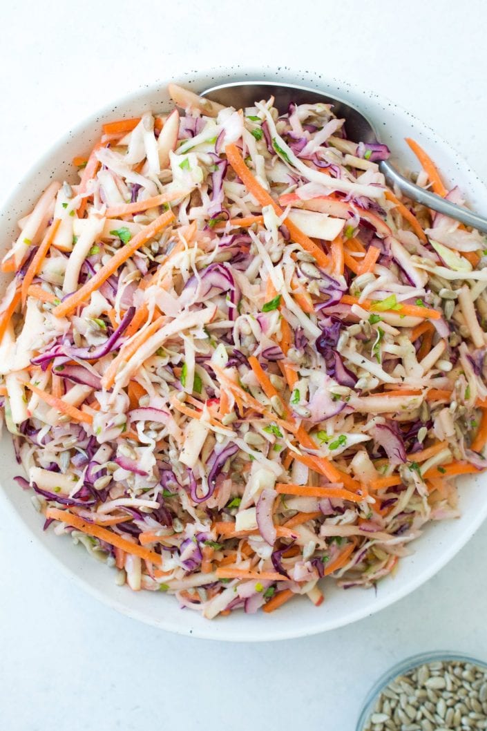 Classic Creamy Coleslaw