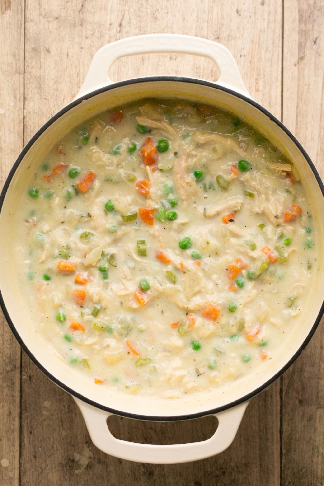 Healthy Chicken Pot Pie Soup | Every Last Bite Healthy Chicken Pot Pie Soup