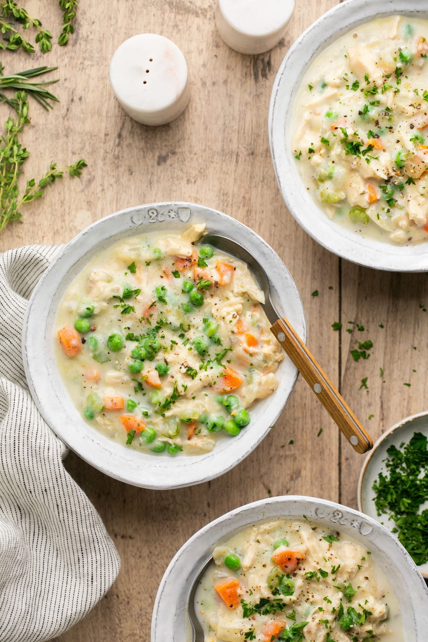 Healthy Chicken Pot Pie Soup | Every Last Bite Healthy Chicken Pot Pie Soup
