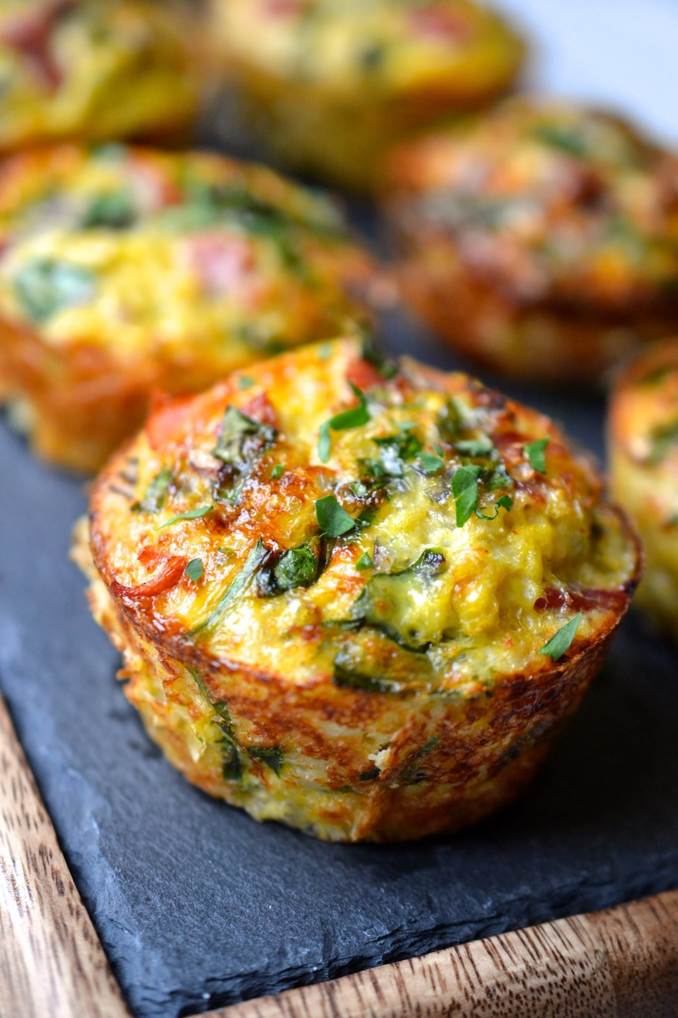 Ham, Spinach & Cauliflower Rice Breakfast Muffins