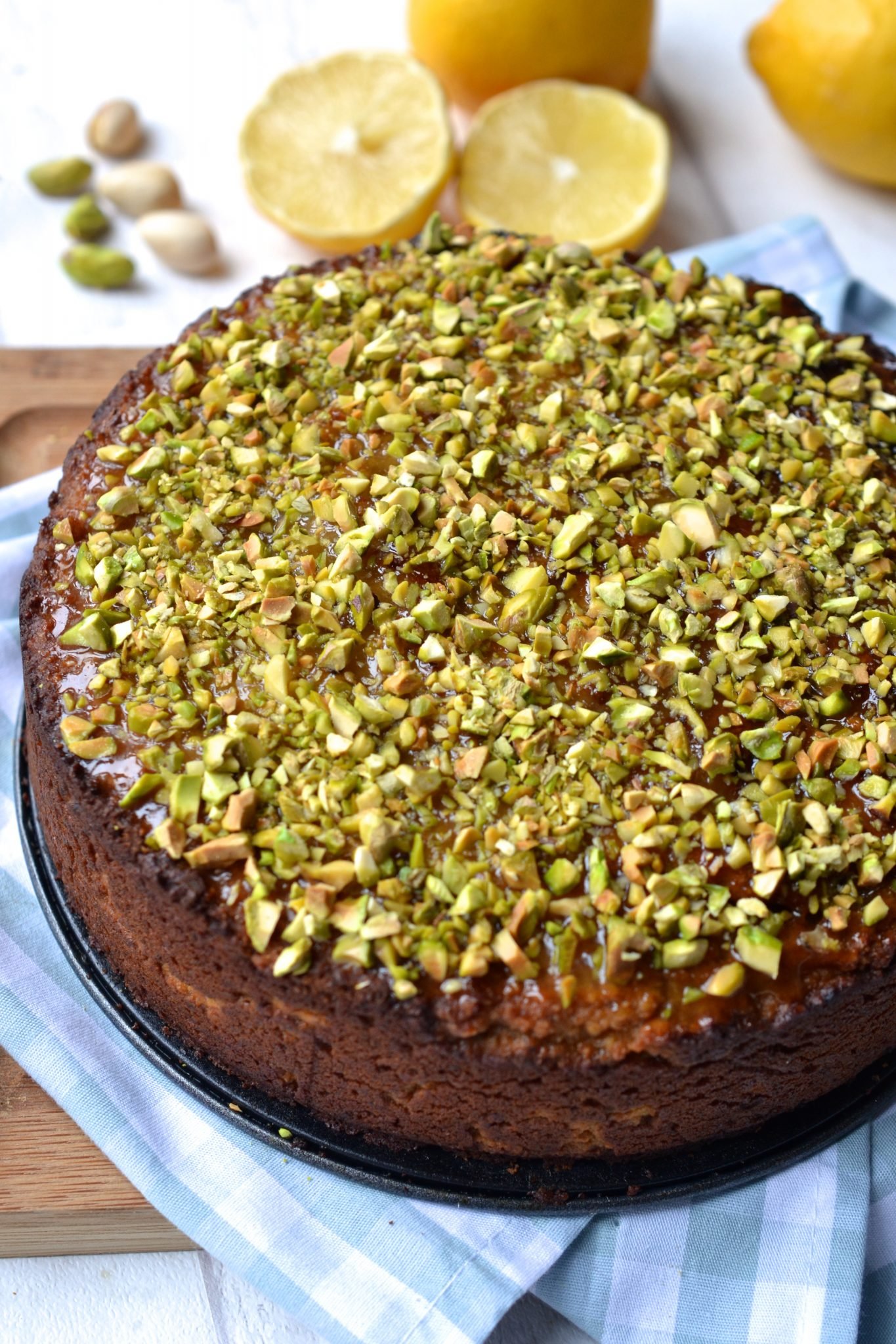 Pistachio & Lemon Cake-image