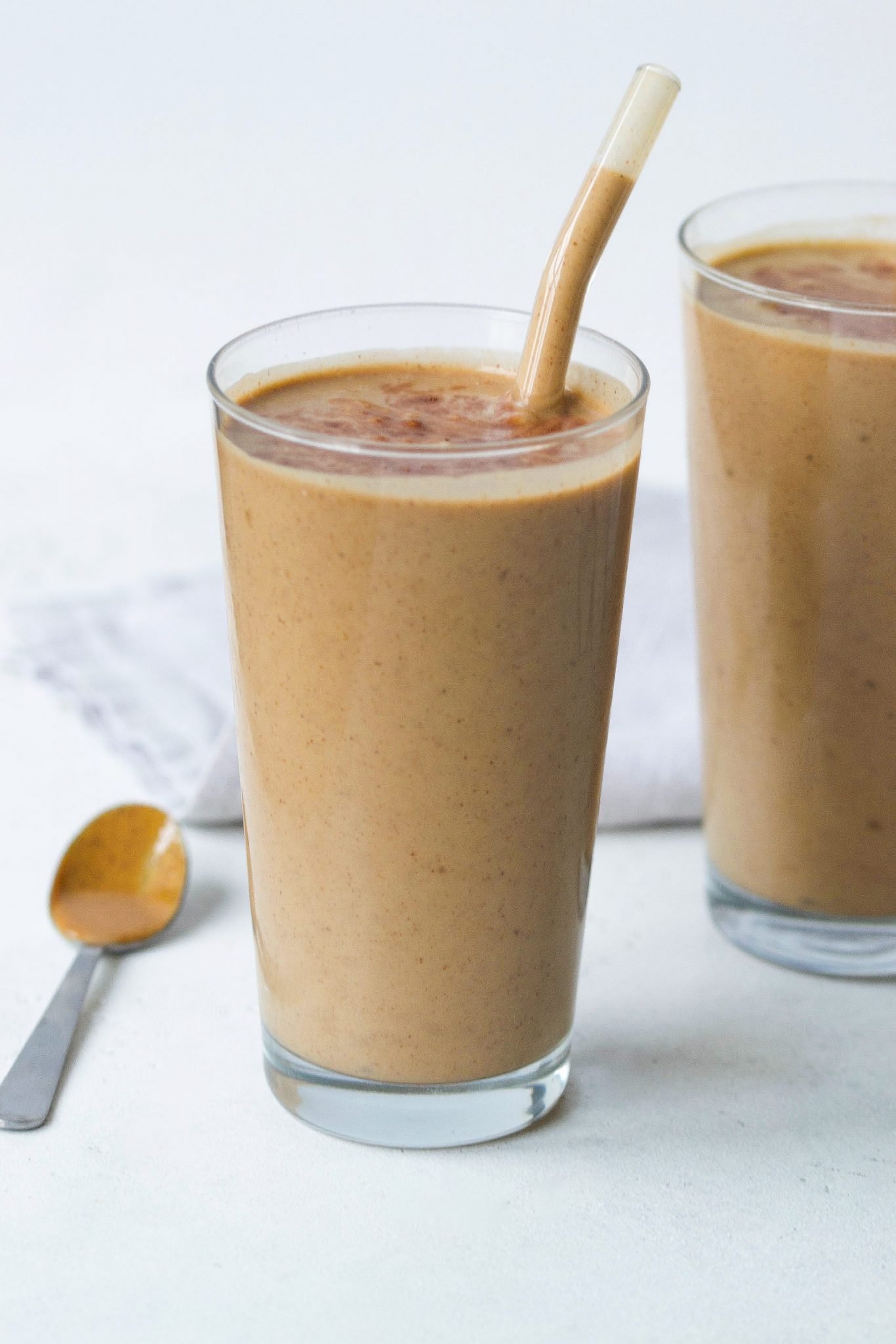 Creamy Coffee & Banana Smoothie (Paleo - Vegan) - Every Last Bite