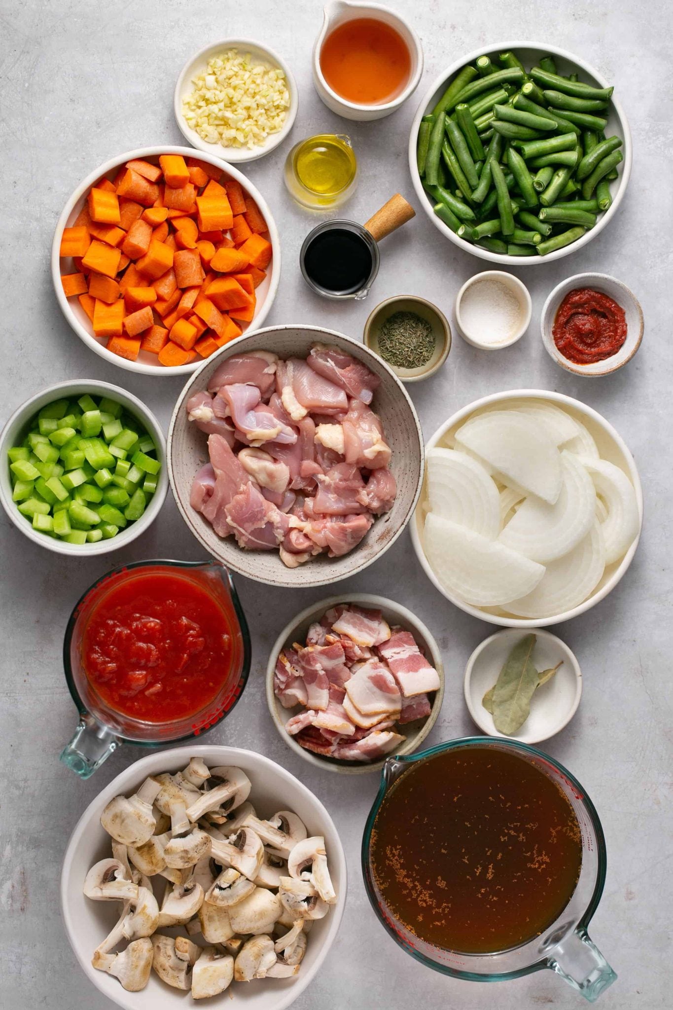 Hearty Chicken Stew Recipe | Every Last Bite Simple Chicken Stew Recipe