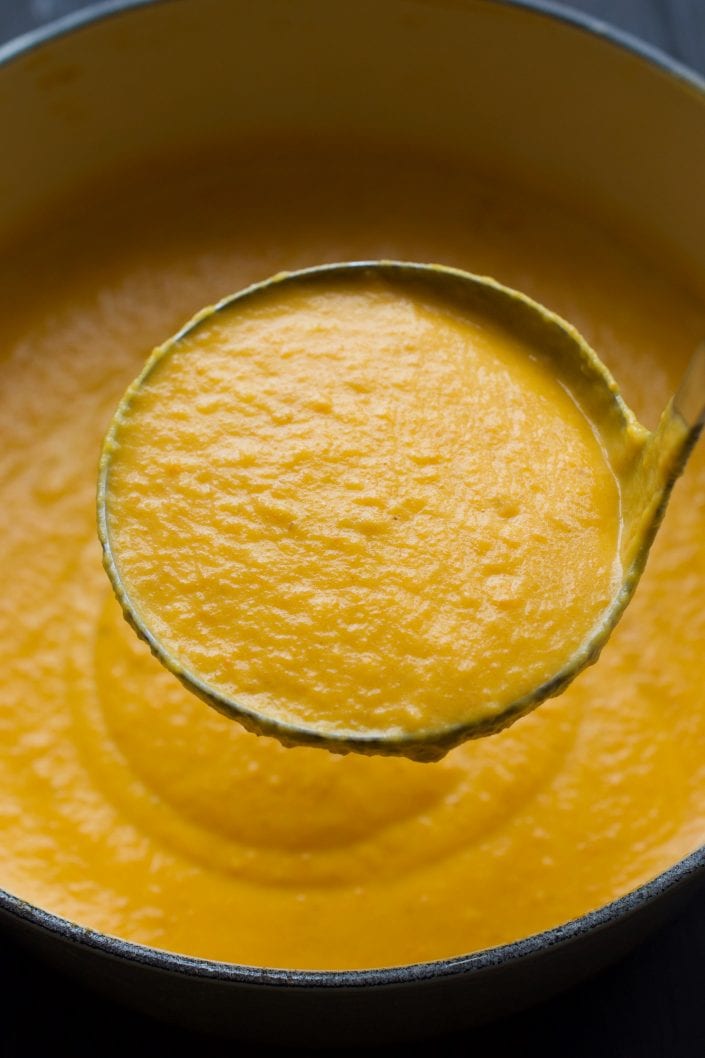 Roasted Carrot Soup | Every Last Bite Vegan Carrot Soup