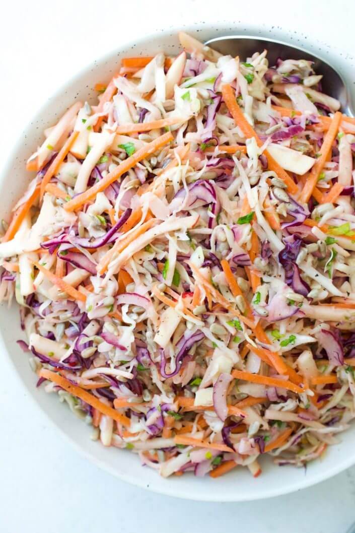 Classic Creamy Coleslaw
