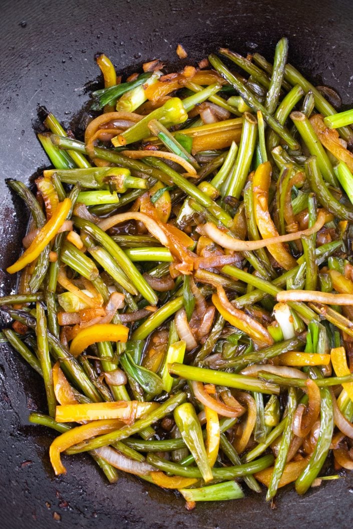 Garlic Scape Stir Fry 