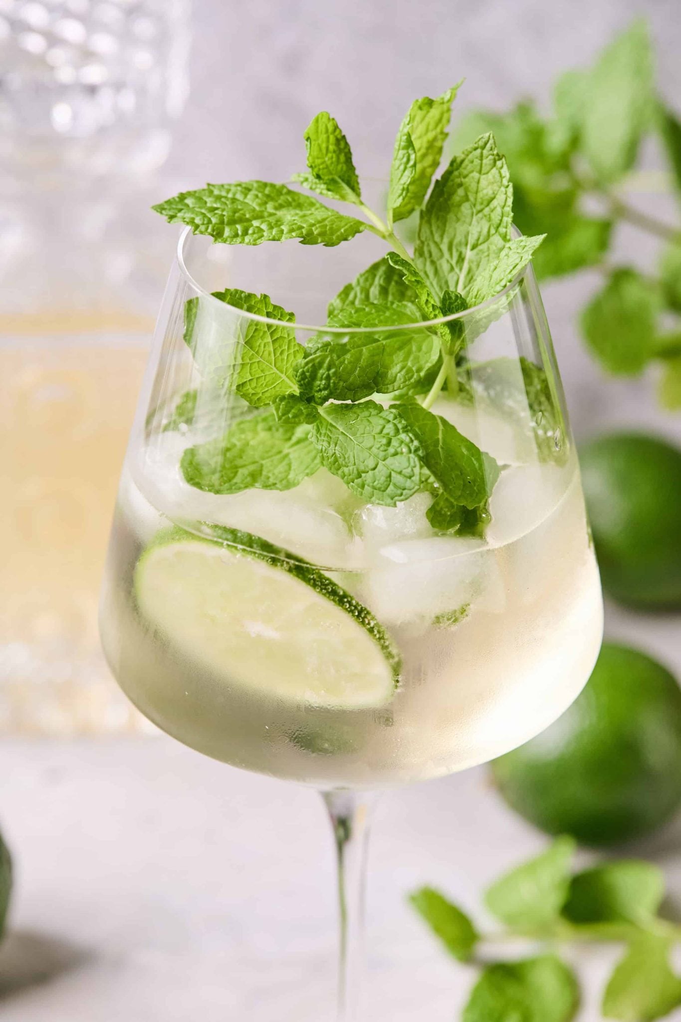 Hugo Spritz Cocktail 