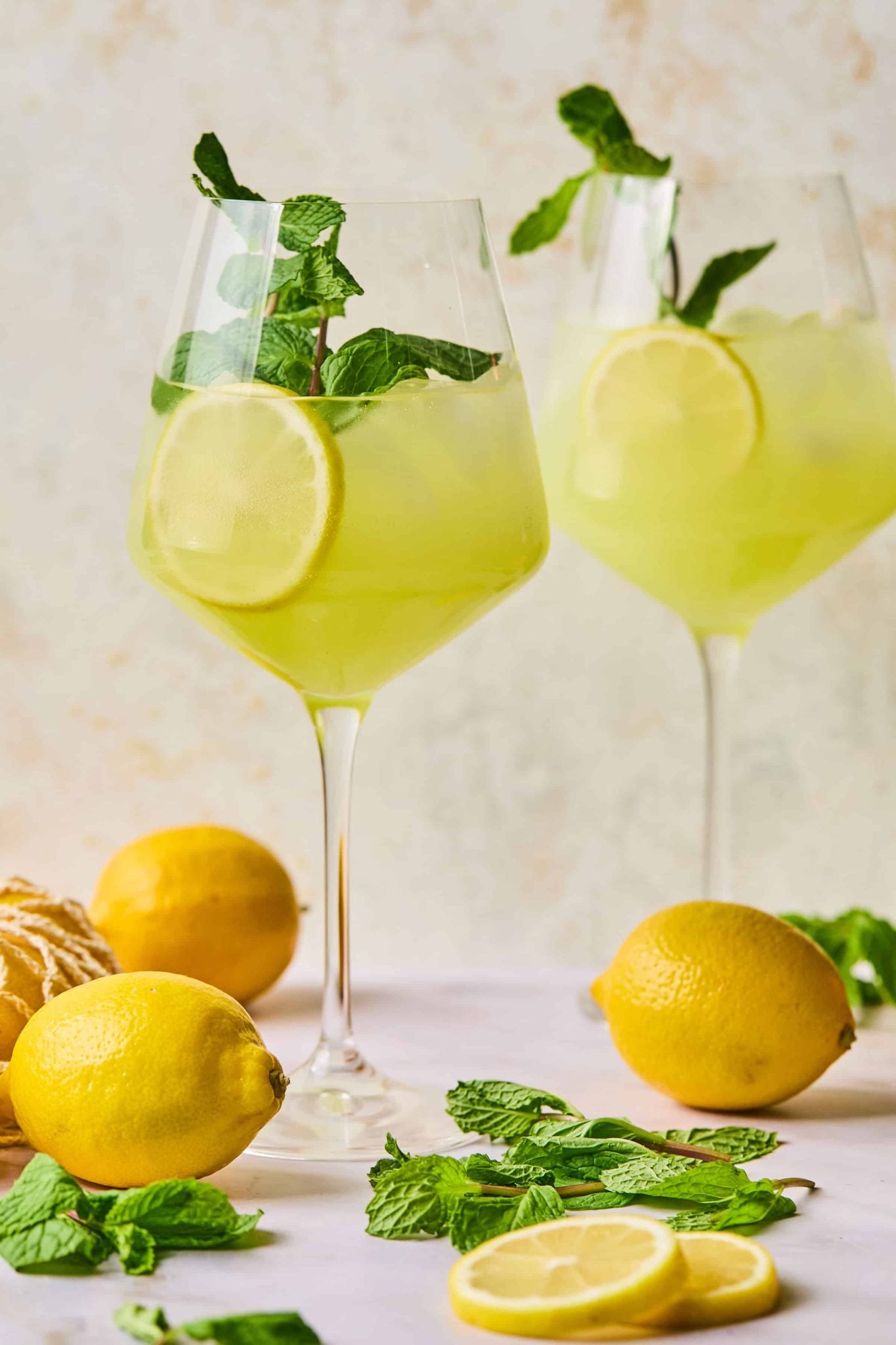 Limoncello Spritz | Every Last Bite Lemoncello Cocktails